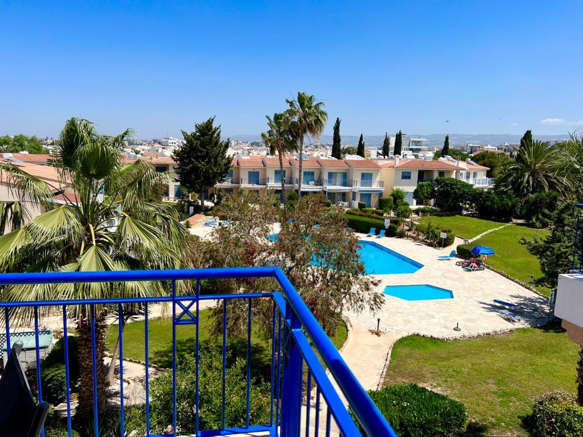 Golden Palms Paradise Garden Пафос Экстерьер фото